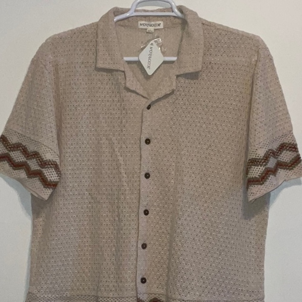 MORSECODE CROCHET KNIT BUTTON FRONT BEIGE BROWN CHEVRON ACCENT CAMP SHIRT L NWT